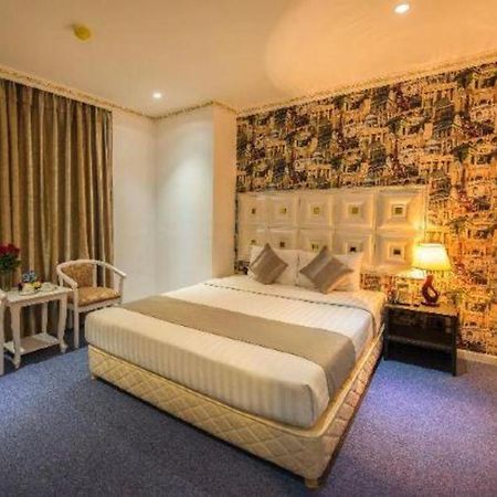 Golden Crown Hotel Saigon Ho Şi Min Exterior foto